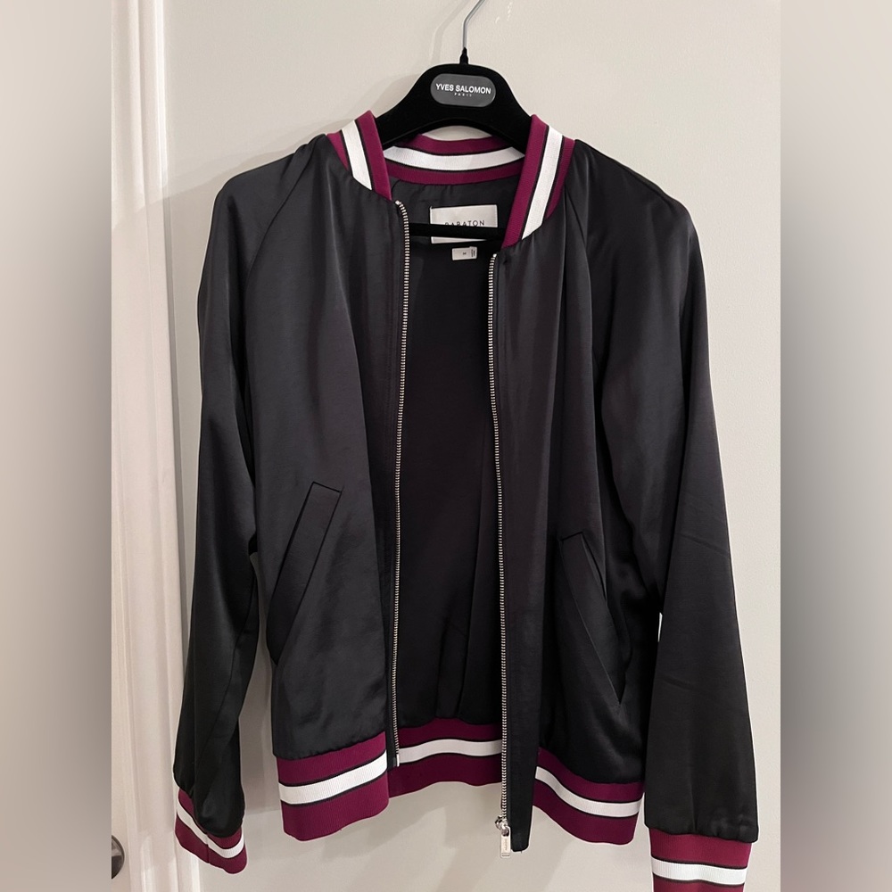 Aritzia Babaton Black & Red Satin Full Zip
Bomber Jacket